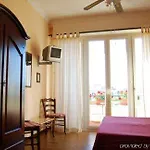 Kemonia Bed and breakfast 3*