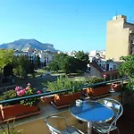 Alojamento de Acomodação e Pequeno-almoço Kemonia Palermo